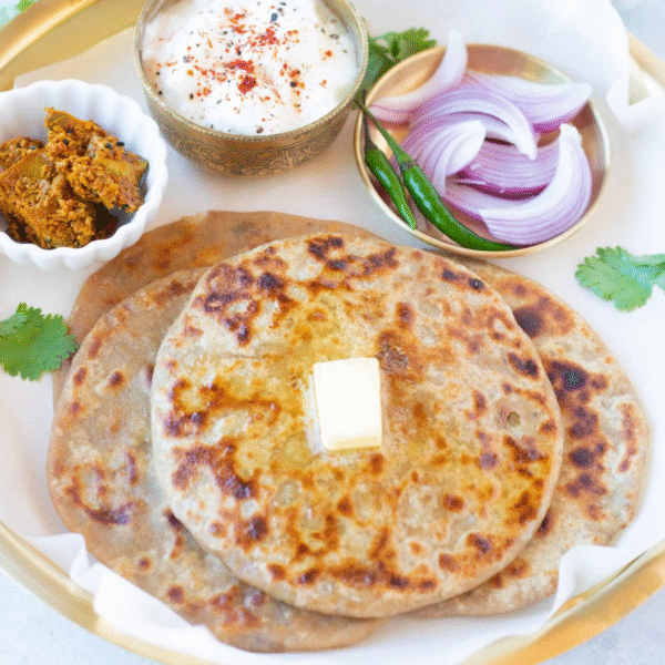 Aloo/Mix/Methi/Gobhi/Mooli Paratha