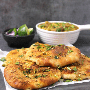 Aloo Kulcha Chana (2pc)